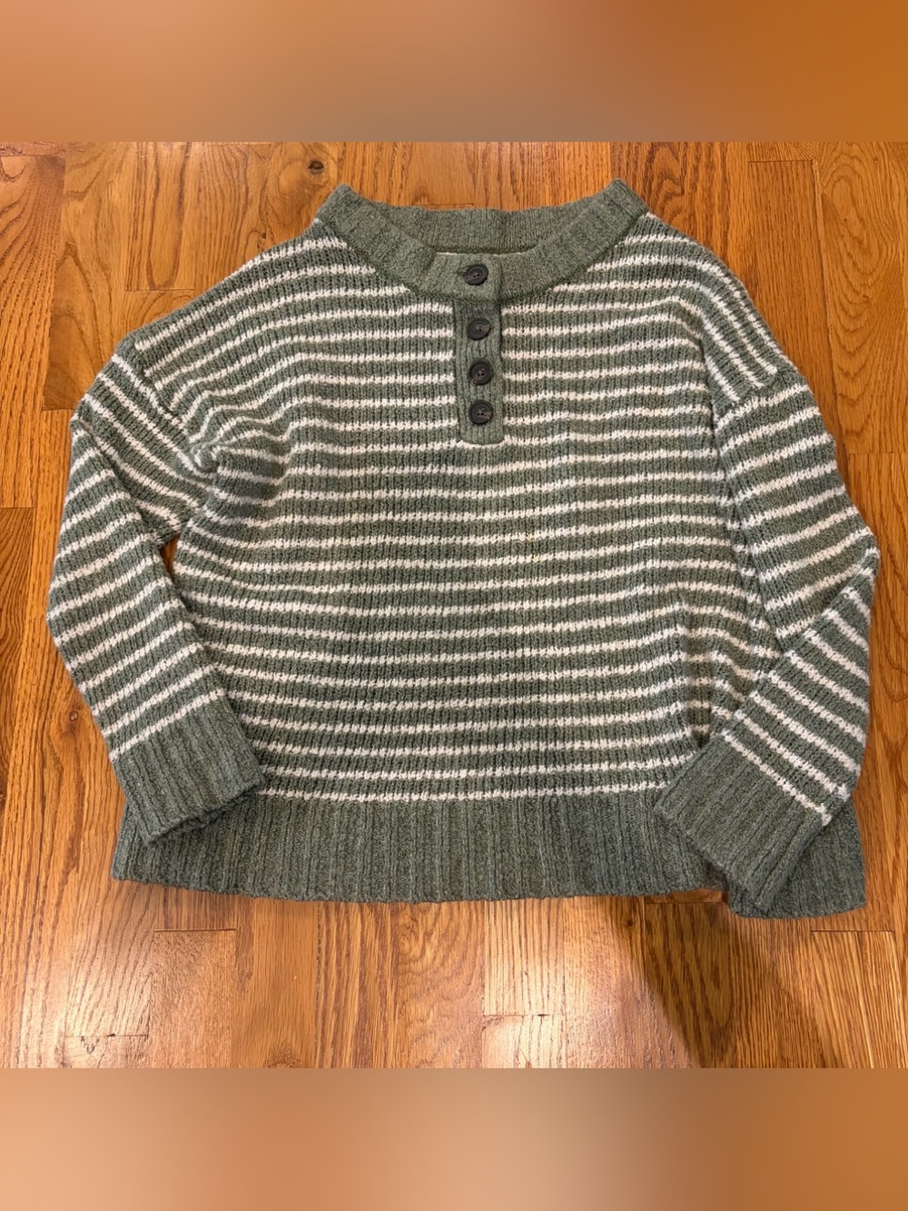 American Eagle Outfitters Olive and White Striped Henley Sweater Size Small